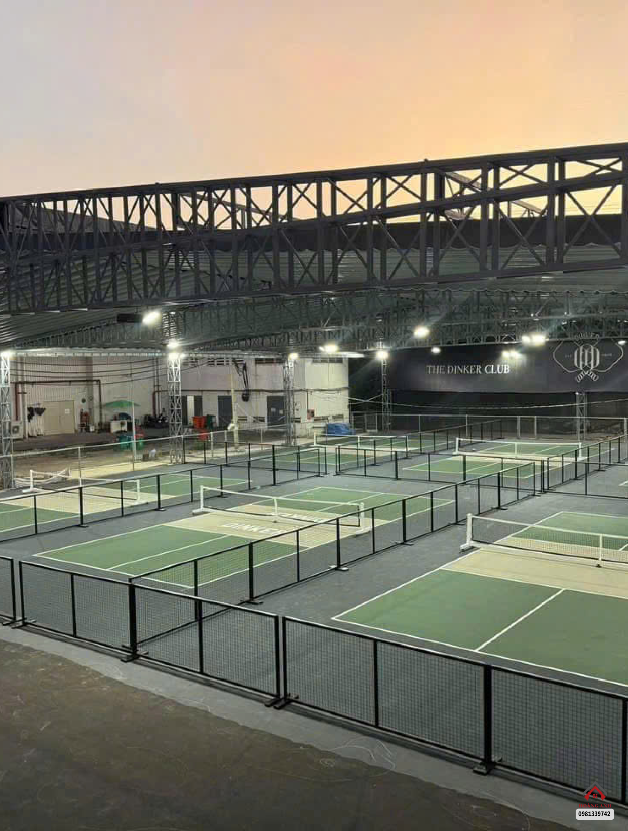 MÁI CHE SÂN PICKLEBALL